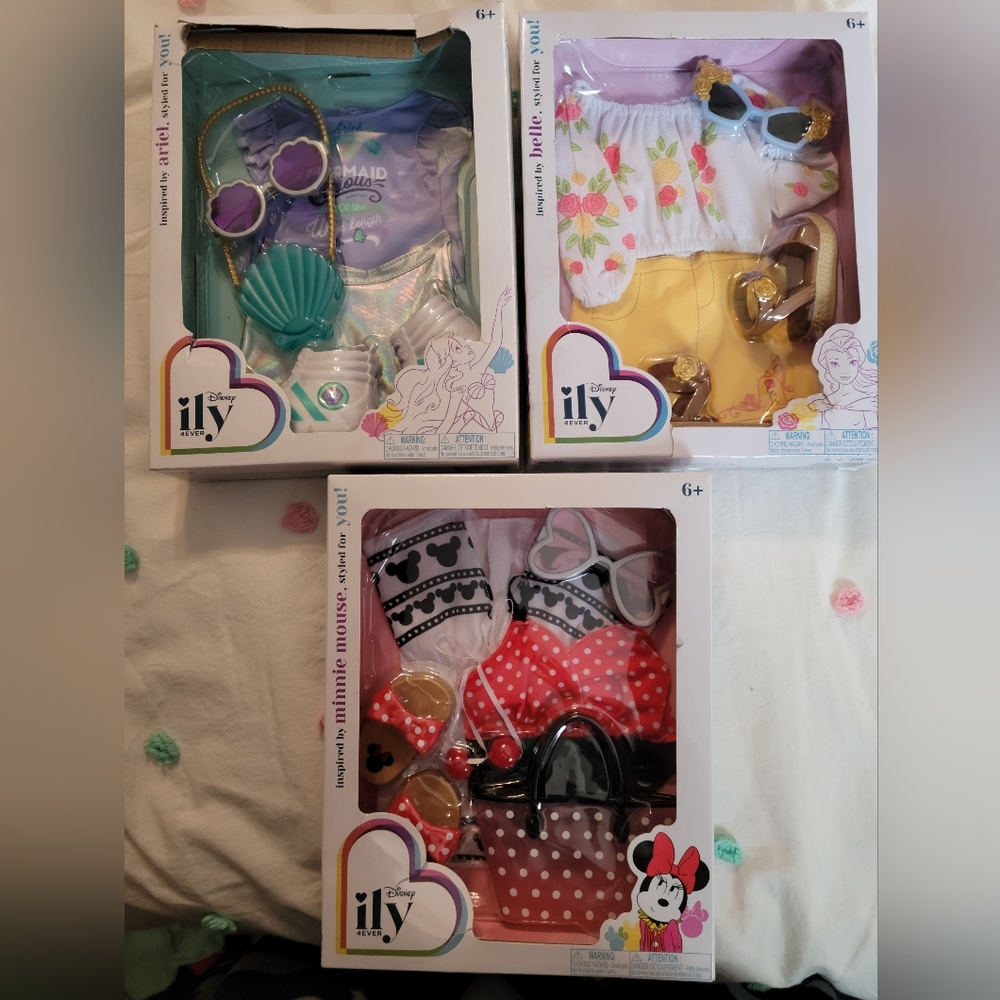 Disney ily 4ever Princes Doll Clothes Minnie Ariel Belle NOT SEPARATING
